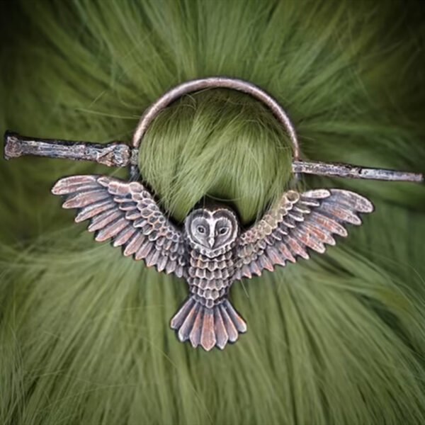 Gothic Retro Owl Women's Hairpin - Image 2