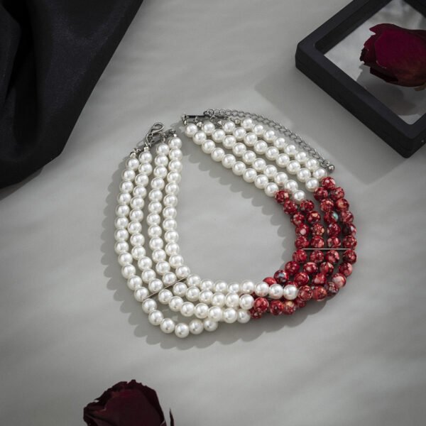 Women's Fashion Gothic Pearl Necklace - Image 4